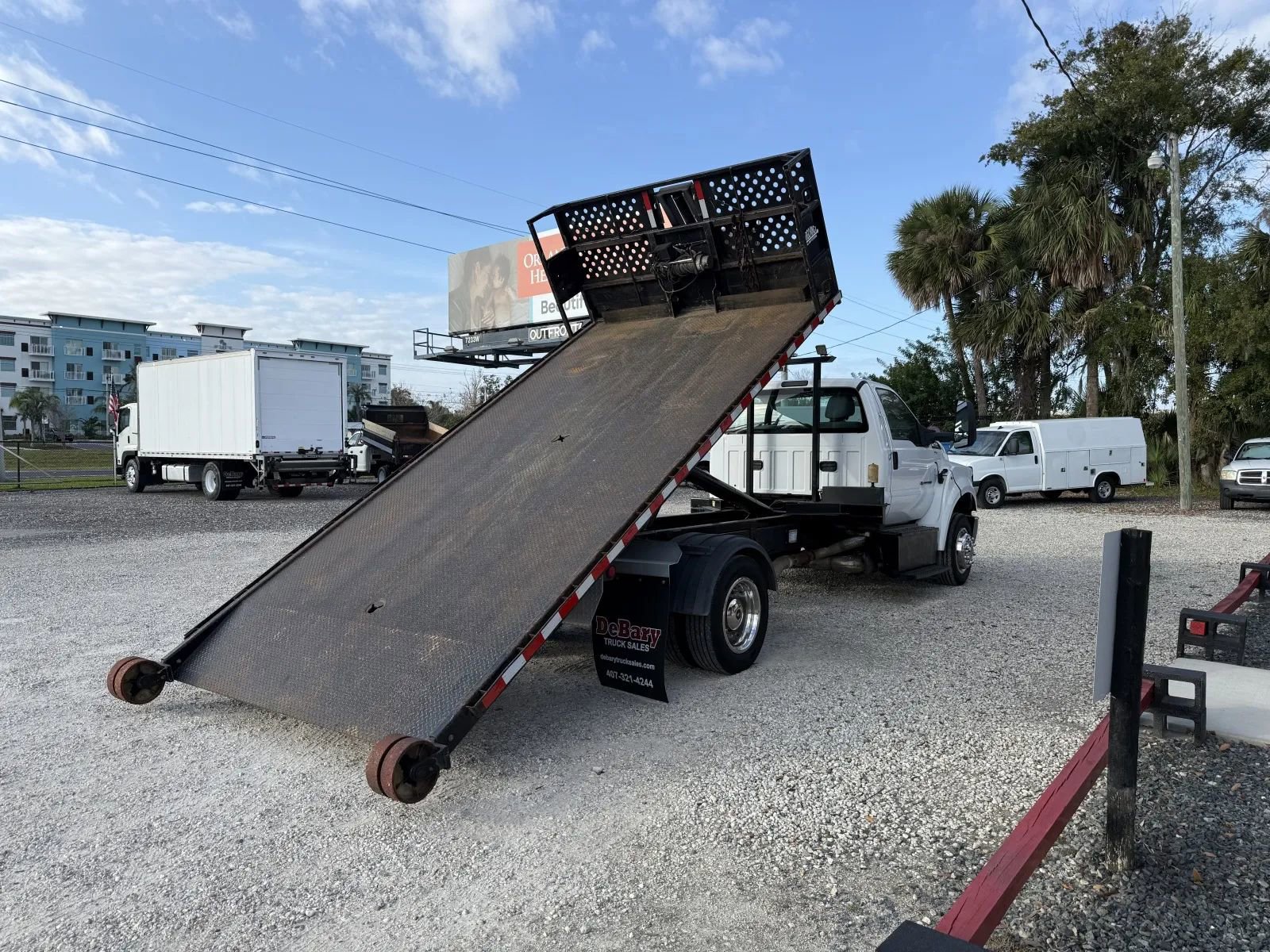 Used 2016 Ford F650 2WD Regular Cab Super Duty image 16