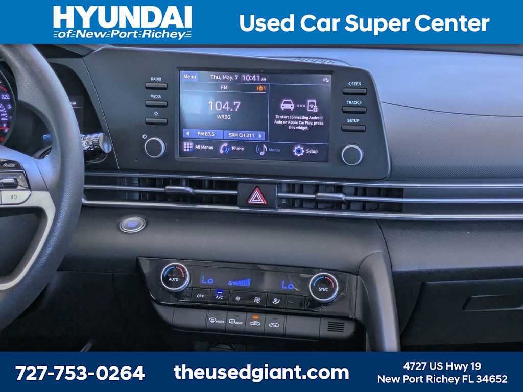 Used 2023 Hyundai Elantra SEL FWD image 17
