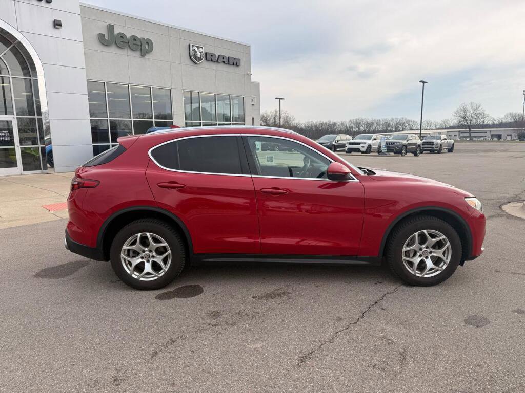 Used 2021 Alfa Romeo Stelvio Sprint w/ Cold Weather Package image 2