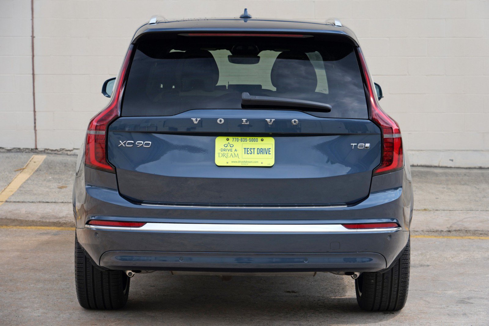 Used 2025 Volvo XC90 T8 Plus w/ Protection Package Premier AWD/4WD image 57