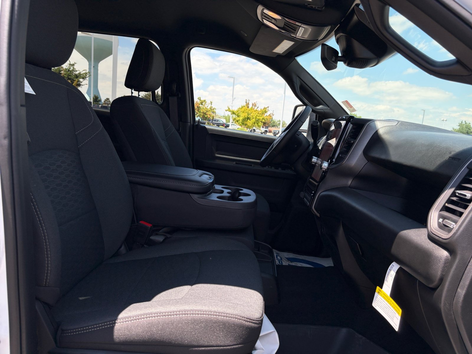 New 2026 RAM 2500 Tradesman AWD/4WD image 33