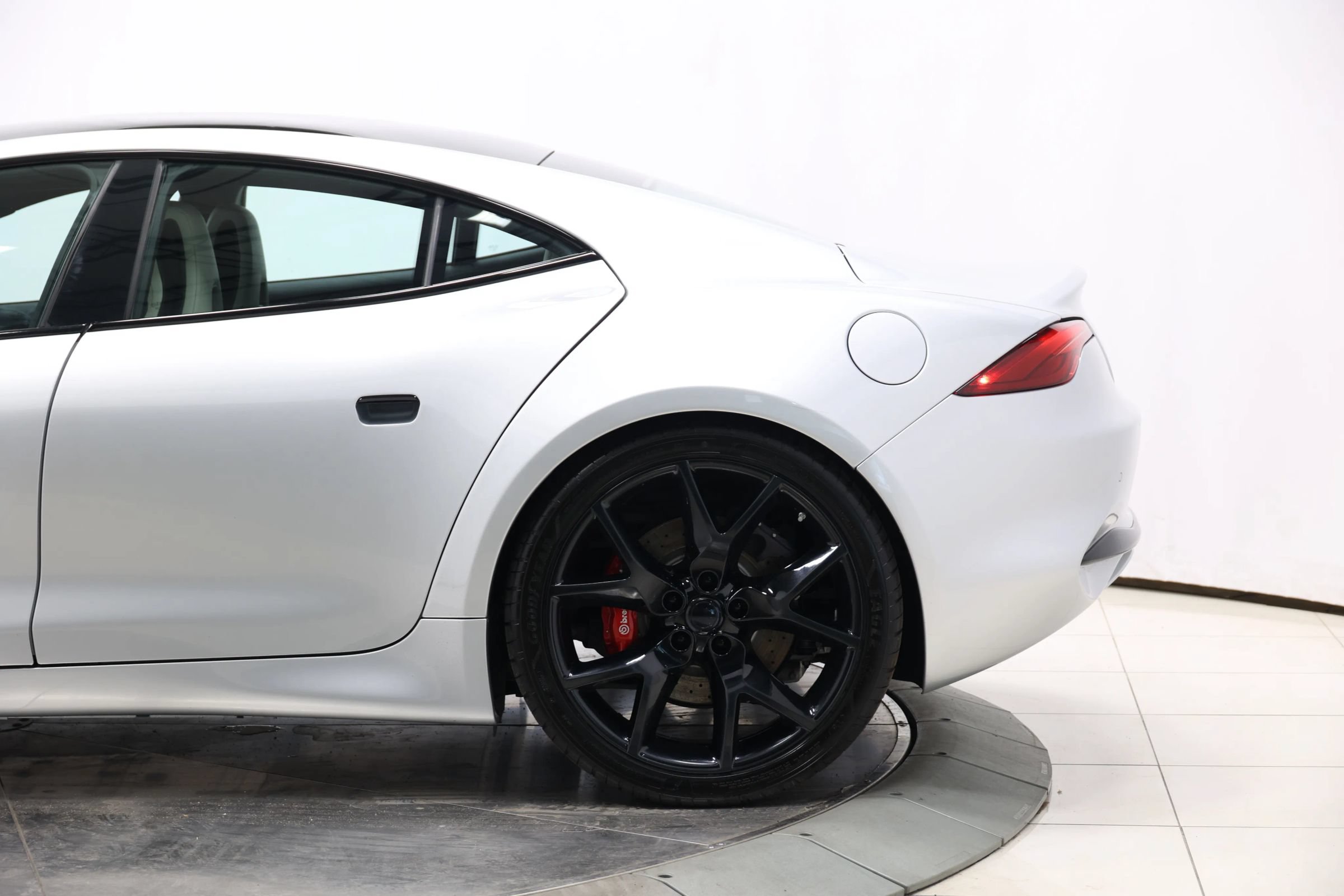 Used 2022 Karma GS-6 RWD image 9