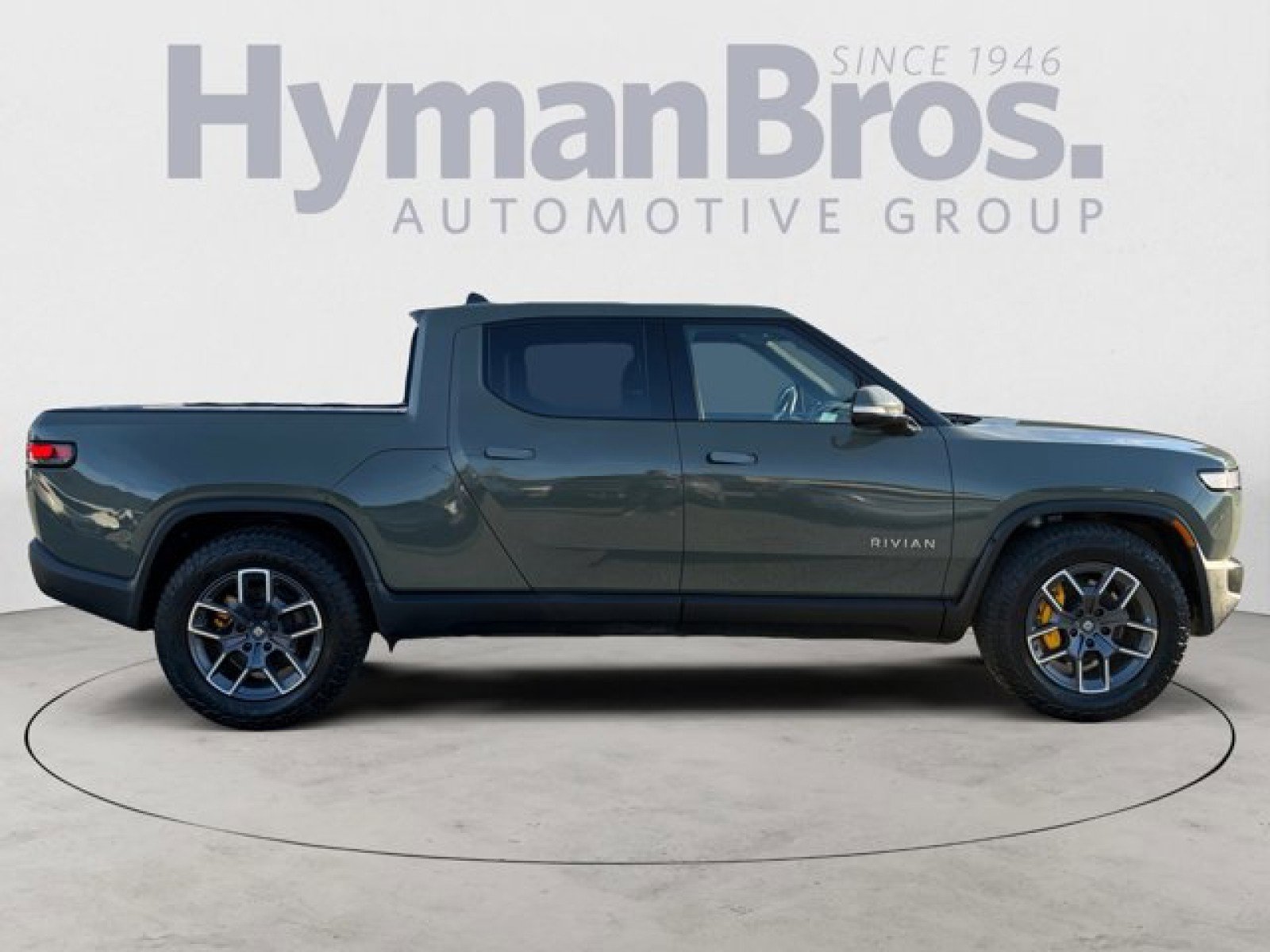 Used 2022 Rivian R1T Launch Edition image 2