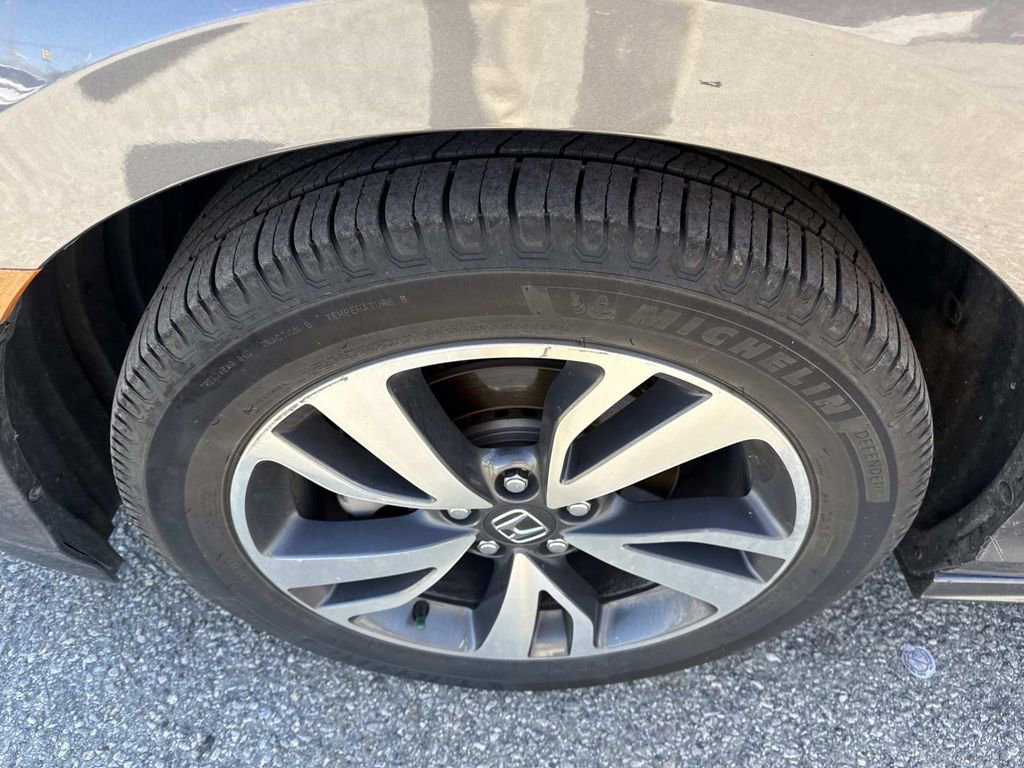 Used 2022 Honda Odyssey Touring image 8