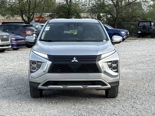 Used 2025 Mitsubishi Eclipse Cross SE image 2