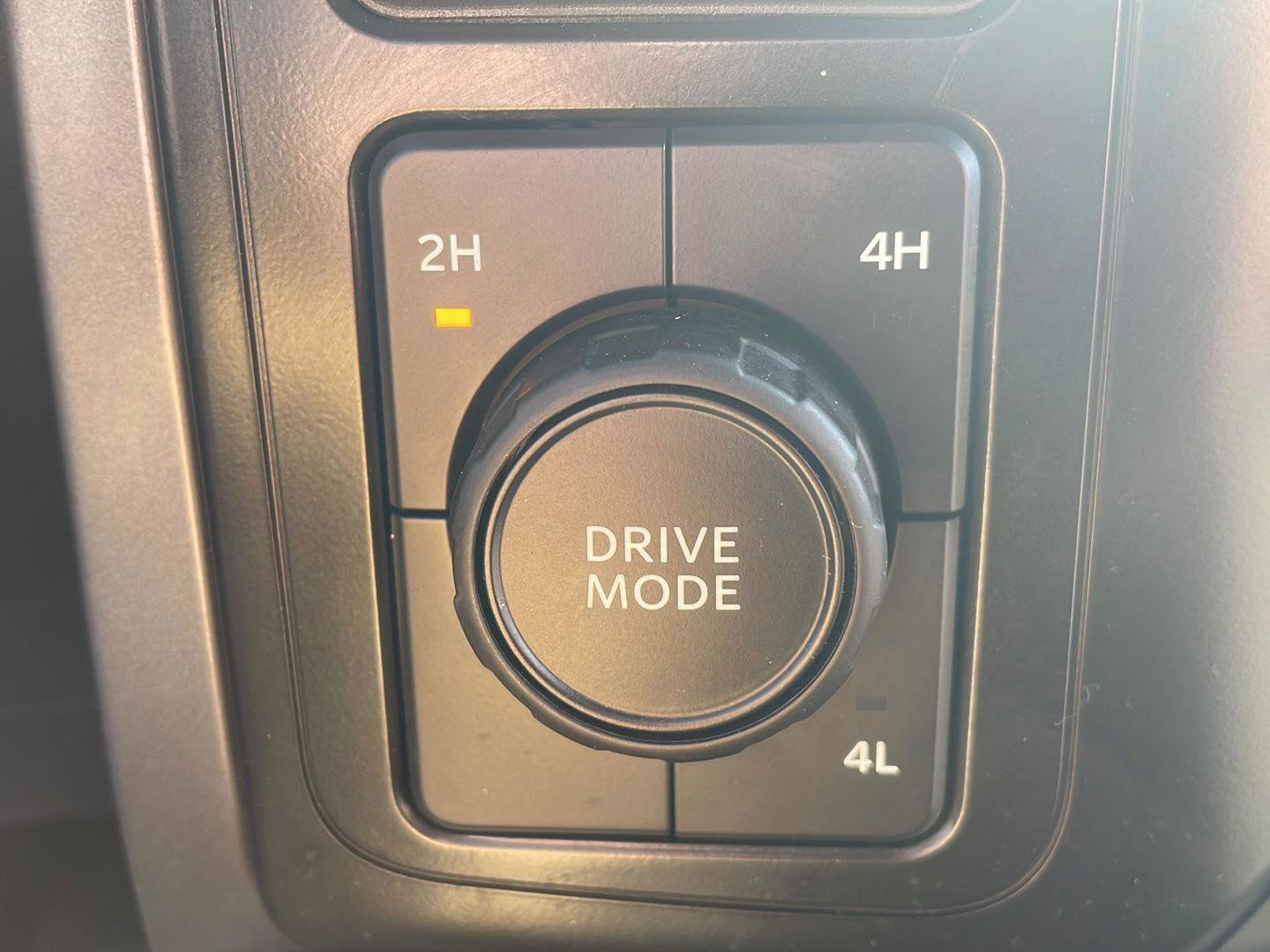Used 2024 Ford F150 XLT image 23