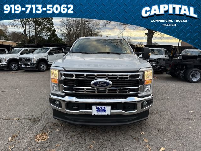 New 2026 Ford F350 XL w/ XL Chrome Package image 3