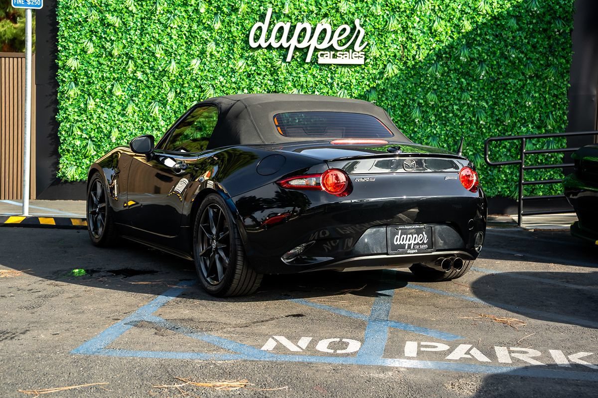Used 2016 MAZDA MX-5 Miata Club RWD image 10