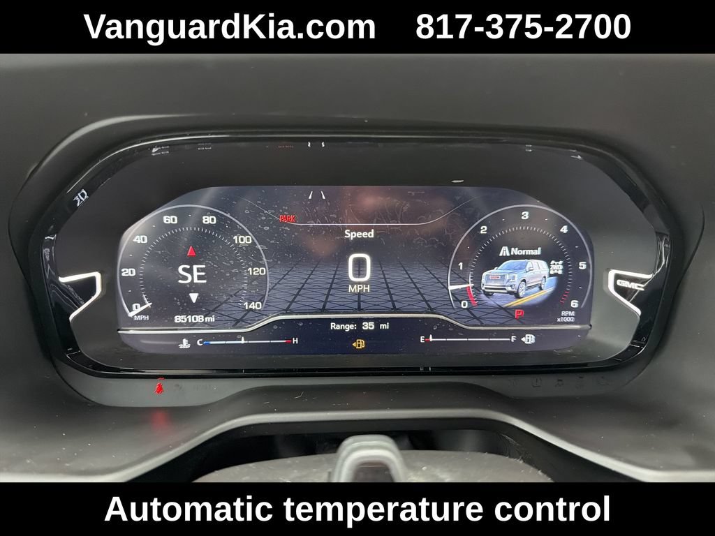 Used 2024 GMC Yukon XL Denali Ultimate AWD/4WD image 11