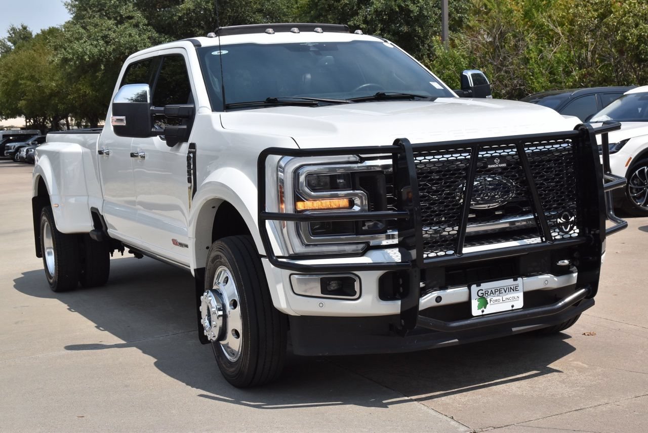 Used 2023 Ford F450 Platinum w/ FX4 Off-Road Package AWD/4WD image 4
