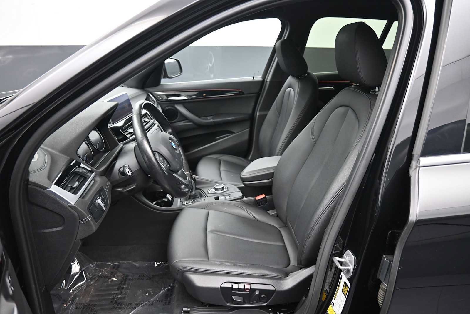 Used 2022 BMW X1 xDrive28i w/ Convenience Package AWD/4WD image 21