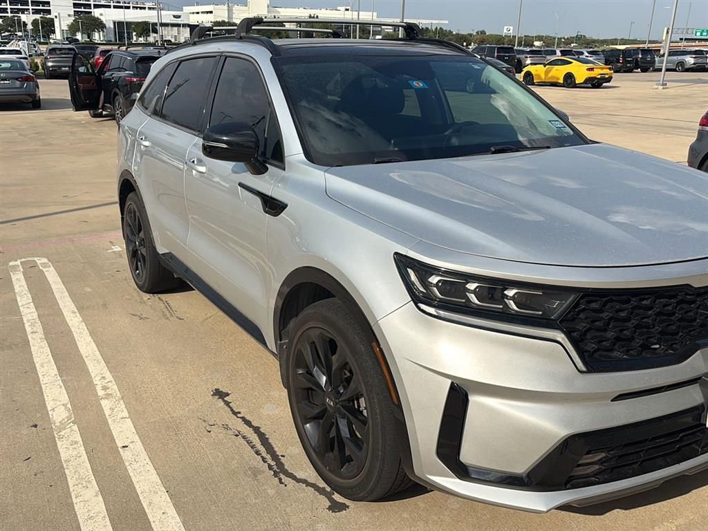 Used 2021 Kia Sorento SX image 18