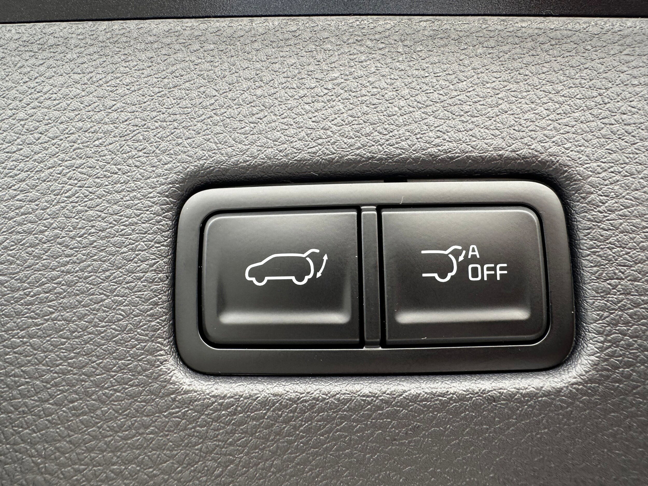 New 2026 Kia Carnival SX image 17
