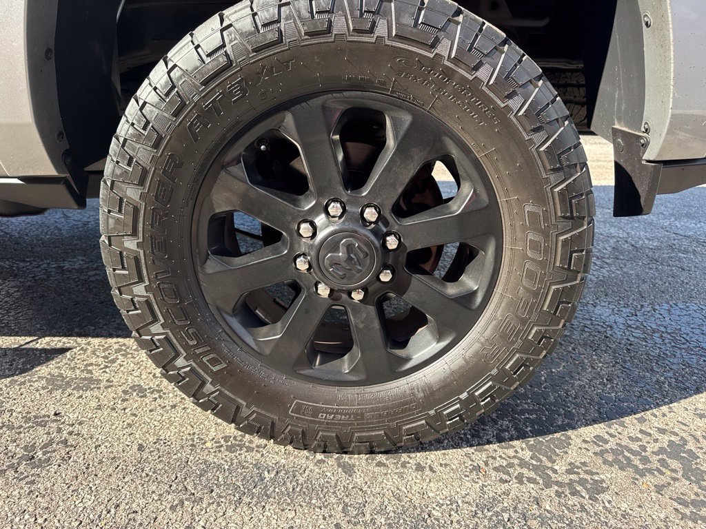 Used 2020 RAM 2500 Laramie w/ Night Edition AWD/4WD image 12