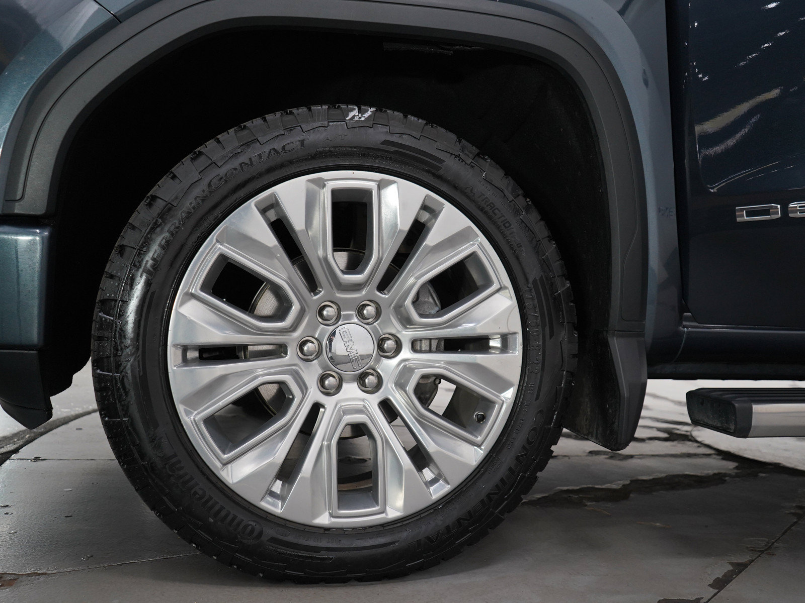 Used 2021 GMC Sierra 1500 Denali w/ Denali Ultimate Package AWD/4WD image 32