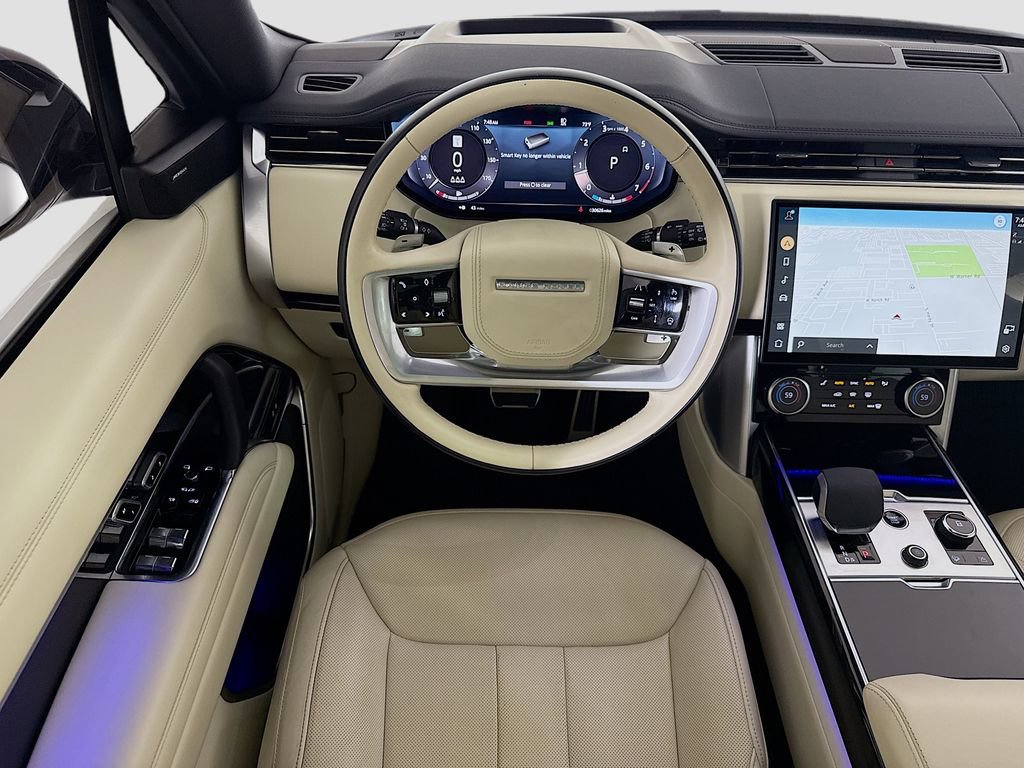 Used 2023 Land Rover Range Rover SE image 10