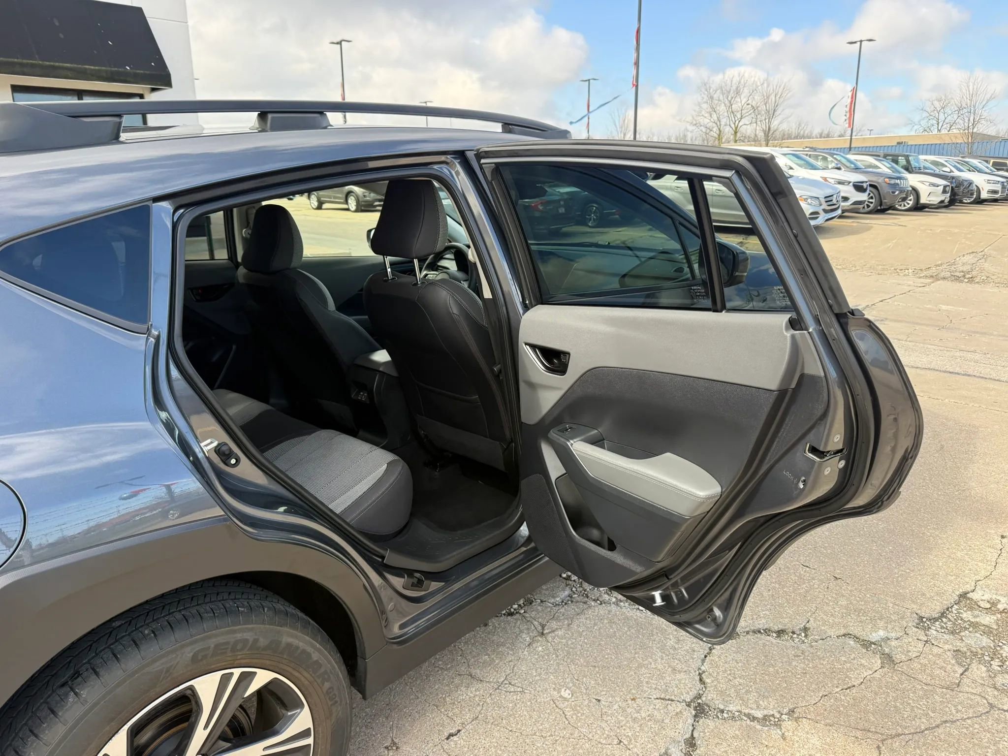 Used 2024 Subaru Crosstrek 2.0i Premium image 22
