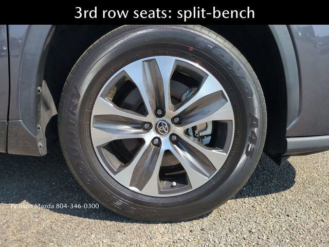 Used 2022 Toyota Highlander XLE image 13