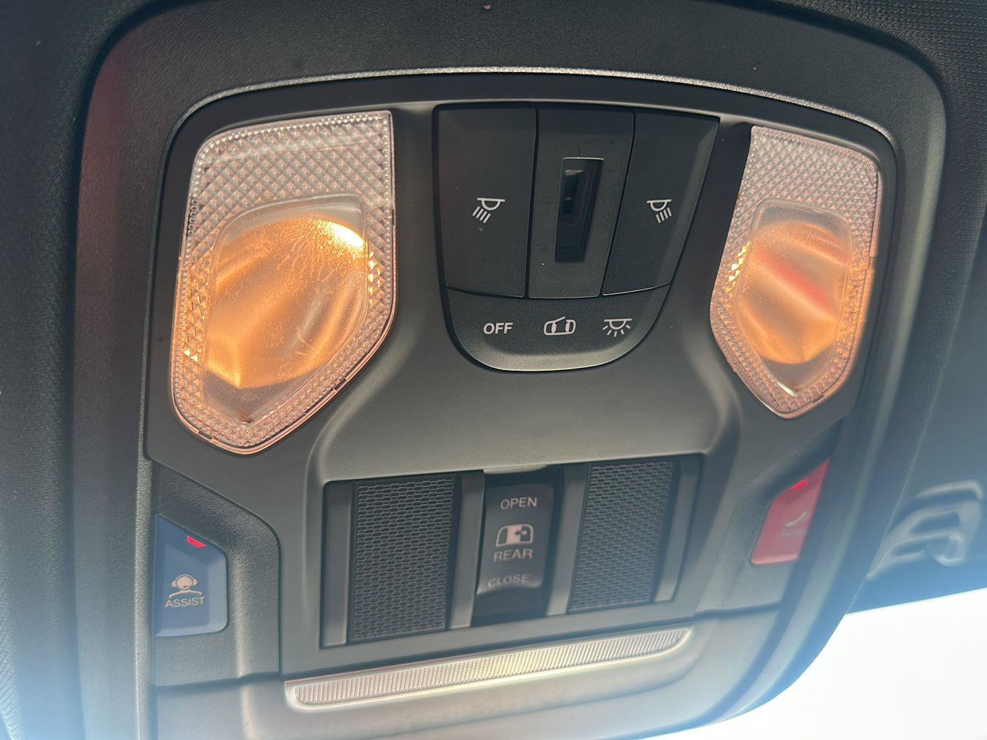 Used 2022 RAM 1500 Big Horn AWD/4WD image 26