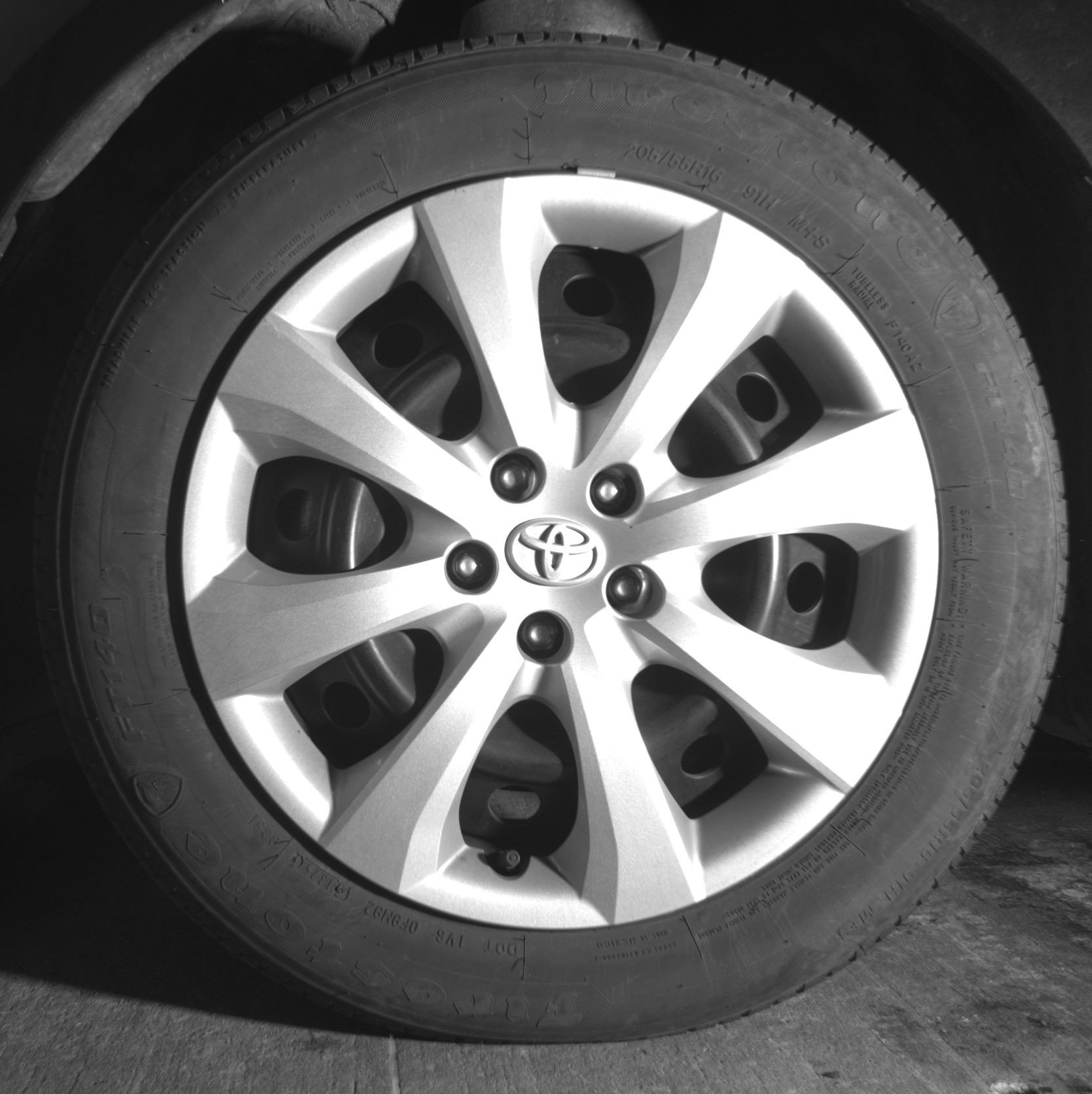 Used 2025 Toyota Corolla LE FWD image 12