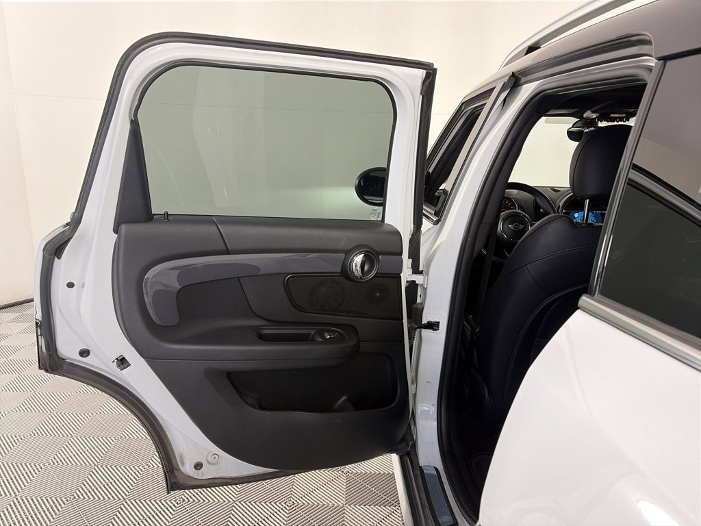 Used 2018 MINI Cooper Countryman S image 12