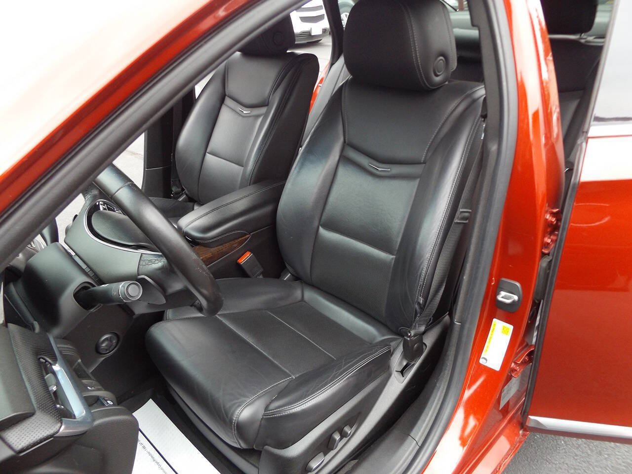 Used 2013 Cadillac XTS FWD image 13