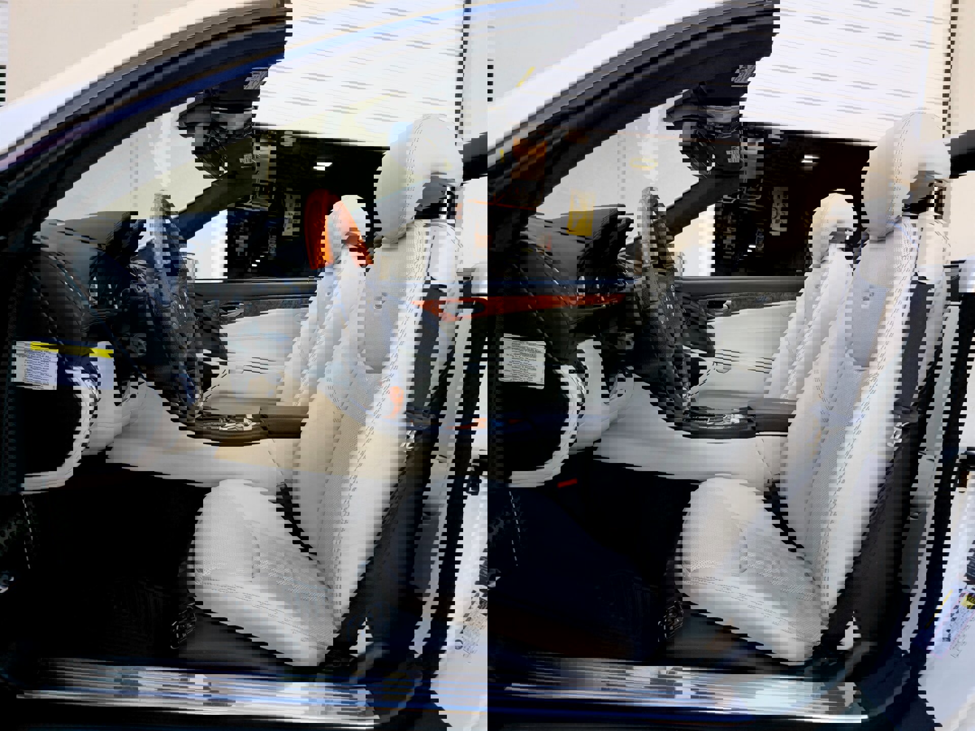 Used 2007 Mercedes-Benz SL 550 image 18