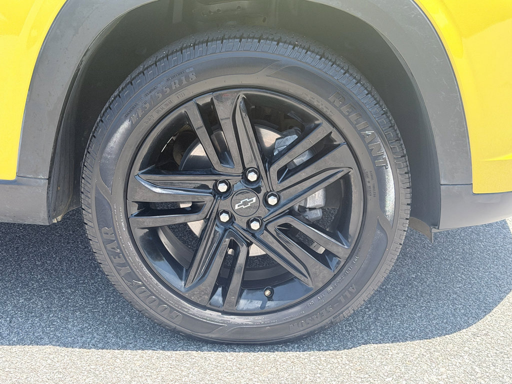 Used 2024 Chevrolet Trax ACTIV w/ Driver Confidence Package FWD image 34