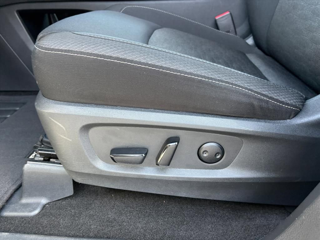 Certified 2024 Nissan Pathfinder SV image 16