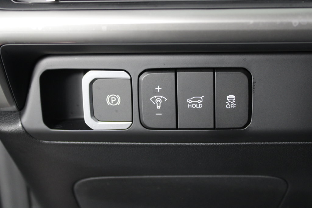 Certified 2026 Hyundai Santa Fe SEL FWD image 25
