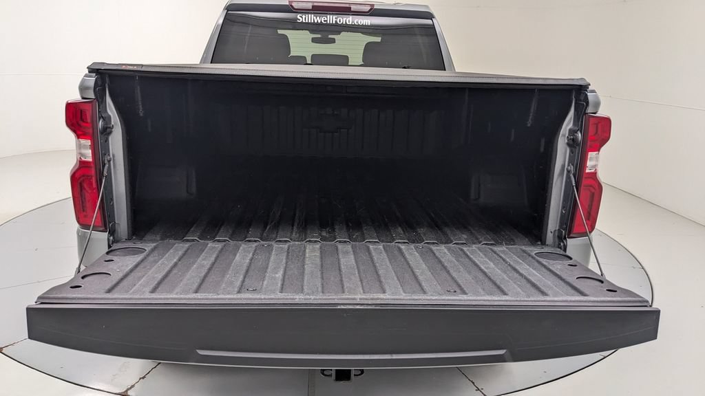 Used 2021 Chevrolet Silverado 1500 LT Trail Boss w/ Bed Protection Package AWD/4WD image 6