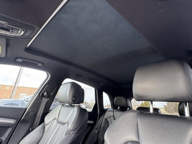 Used 2020 Audi Q5 2.0T Premium w/ Titanium Sport Package image 13
