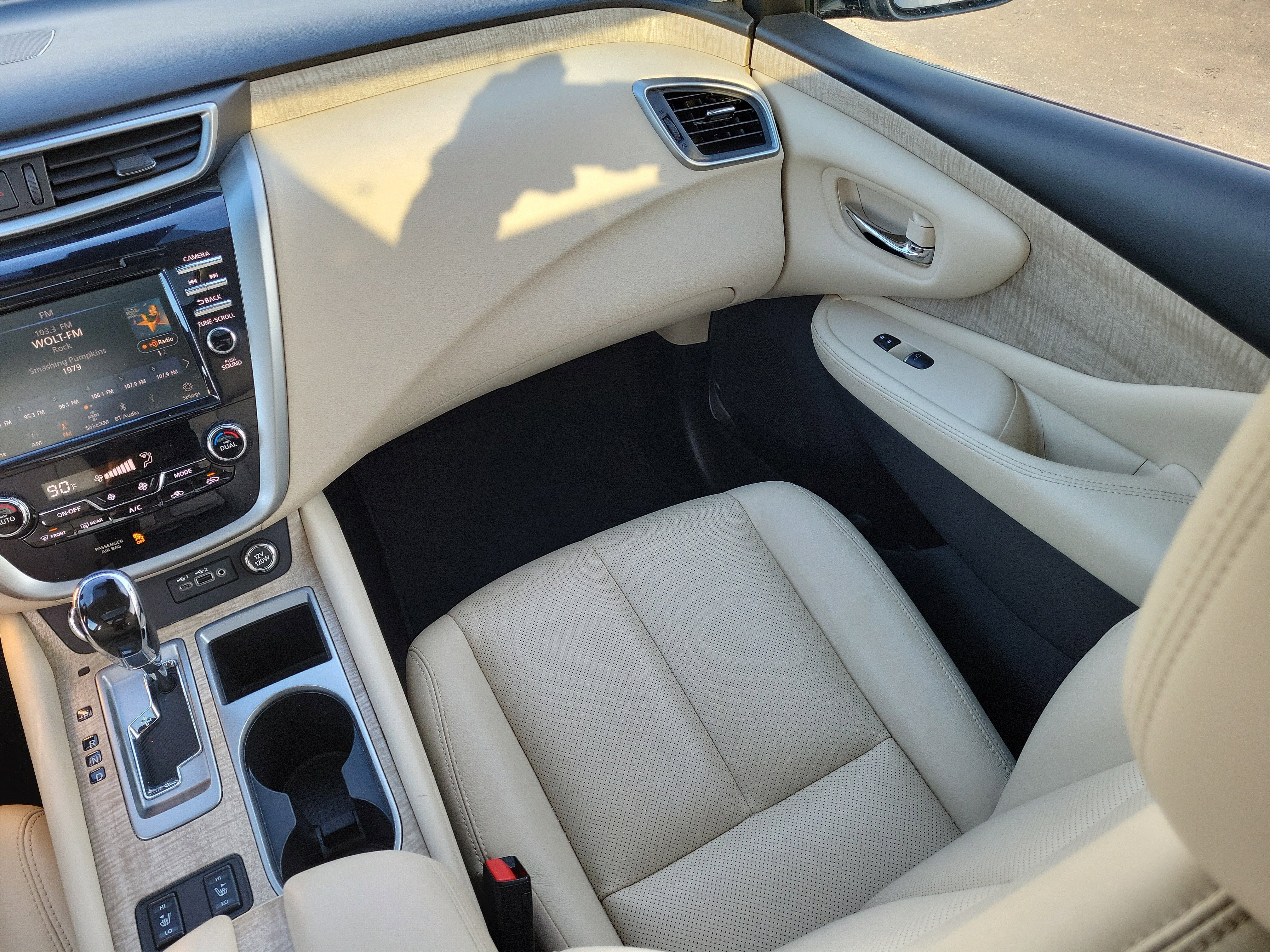 Used 2020 Nissan Murano SL w/ Moonroof Package image 16