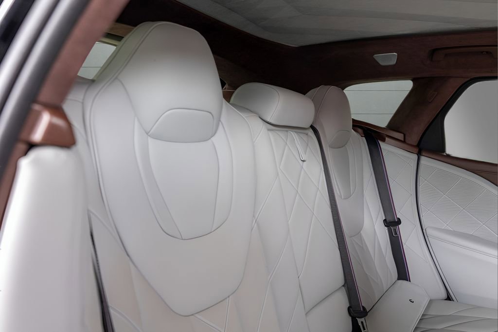 Used 2024 BMW XM AWD/4WD image 69
