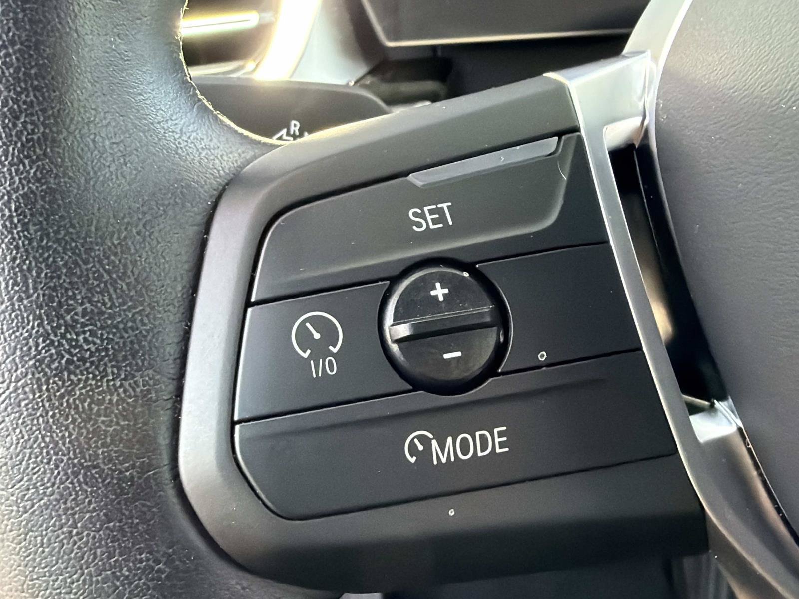 Used 2025 BMW X2 xDrive28i AWD/4WD image 28