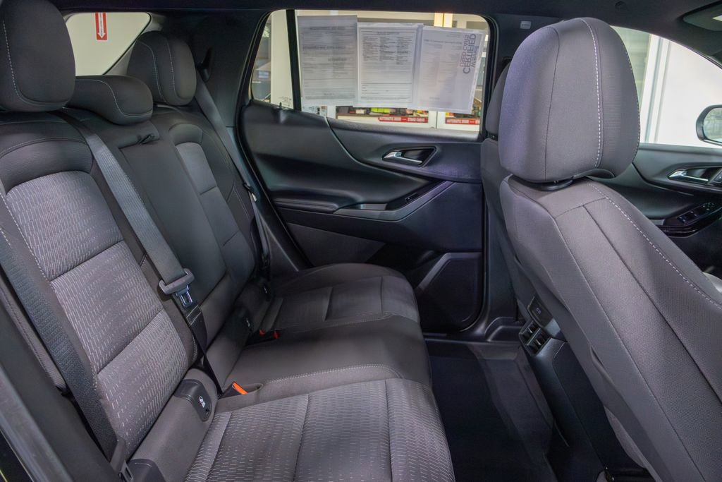 Used 2025 Chevrolet Equinox LT image 13