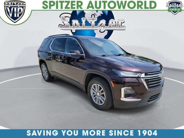 Used 2023 Chevrolet Traverse LT w/ LPO, Floor Liner Package AWD/4WD image 2