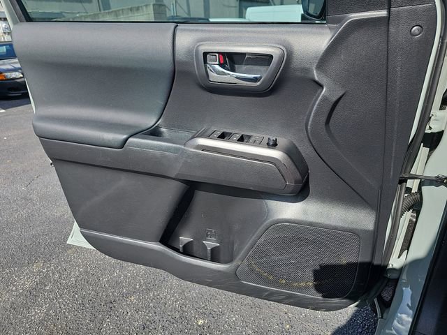 Used 2023 Toyota Tacoma TRD Sport w/ Advanced Technology Package image 32