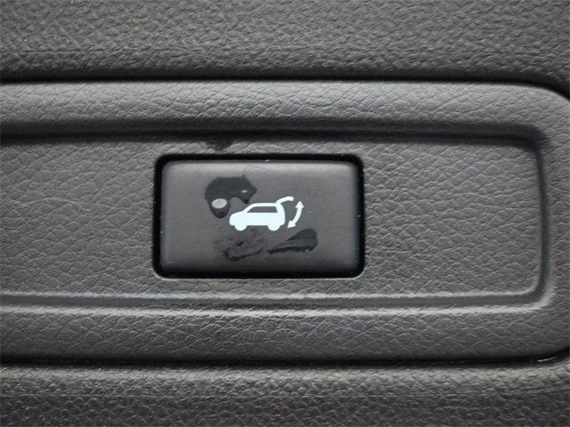 Used 2017 INFINITI QX70 AWD w/ Limited Package image 24