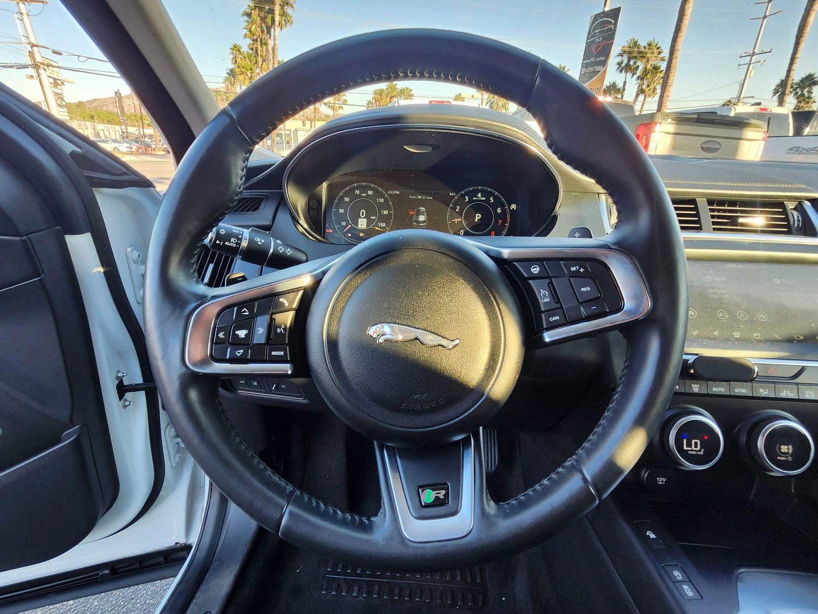 Used 2020 Jaguar E-PACE SE AWD/4WD image 27