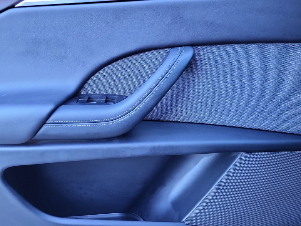 Used 2024 Tesla Model X image 10