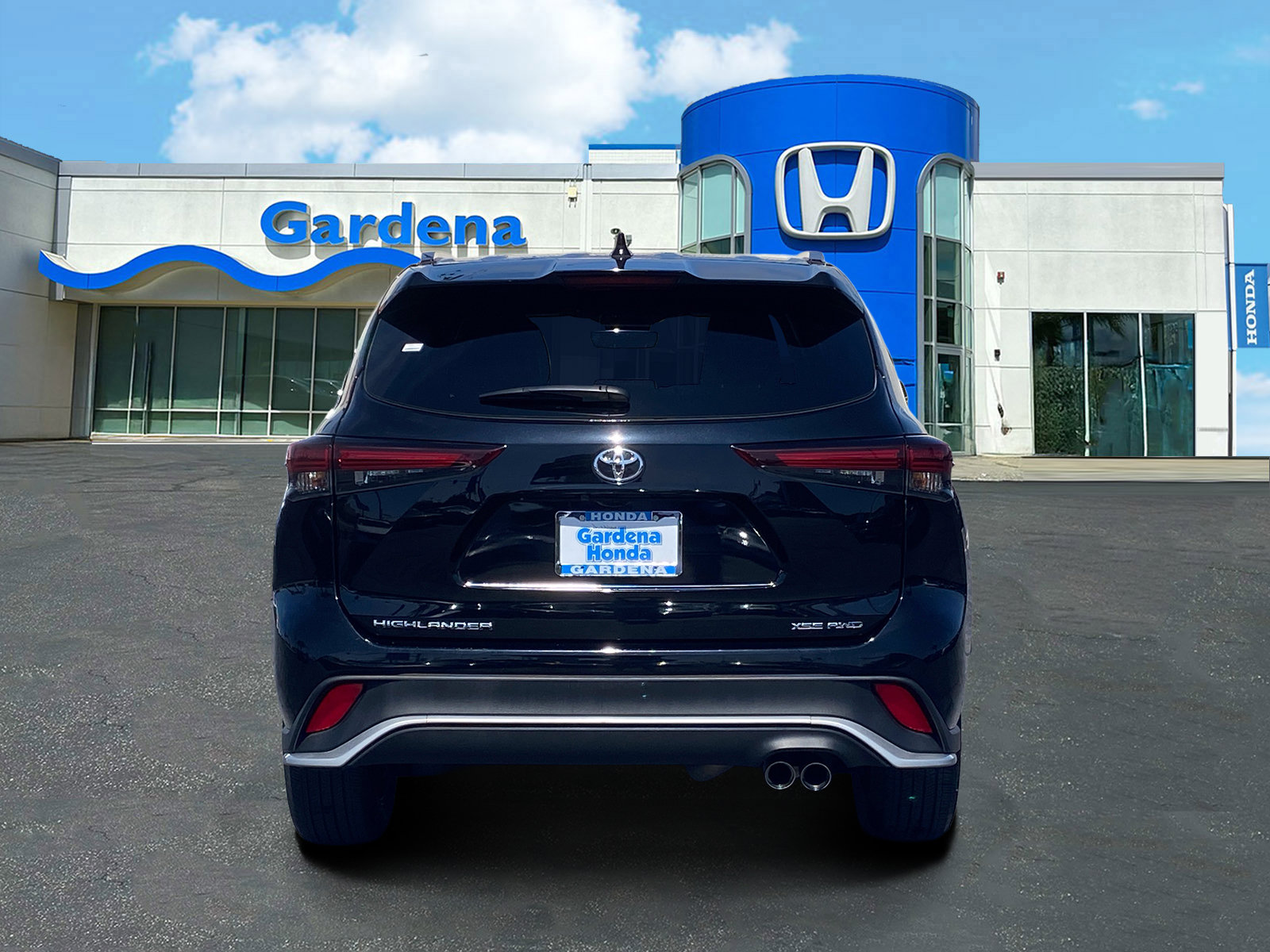 Used 2025 Toyota Highlander XSE AWD/4WD image 5
