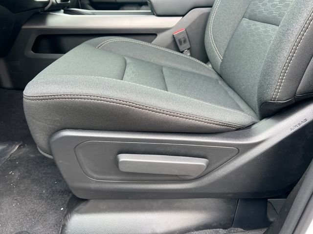 New 2026 RAM 1500 Express AWD/4WD image 11
