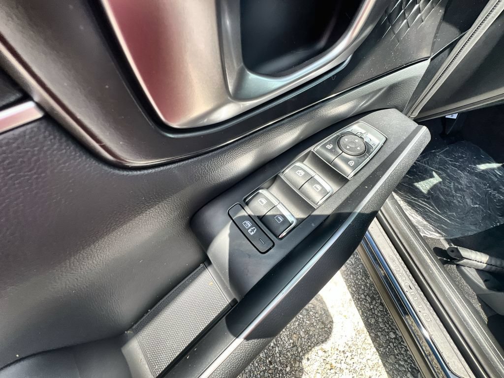 New 2026 Kia Sorento S AWD/4WD image 13