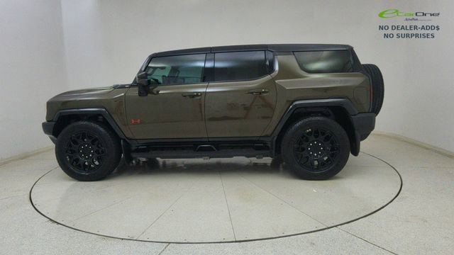 Used 2025 GMC Hummer EV 2X w/ LPO, Sport Package AWD/4WD image 68