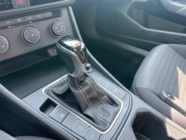 Used 2024 Volkswagen Jetta S FWD image 15