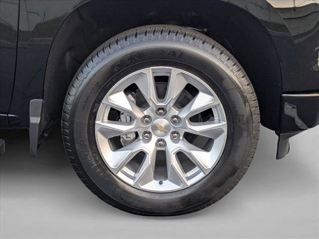 Used 2025 Chevrolet Silverado 1500 Custom image 21