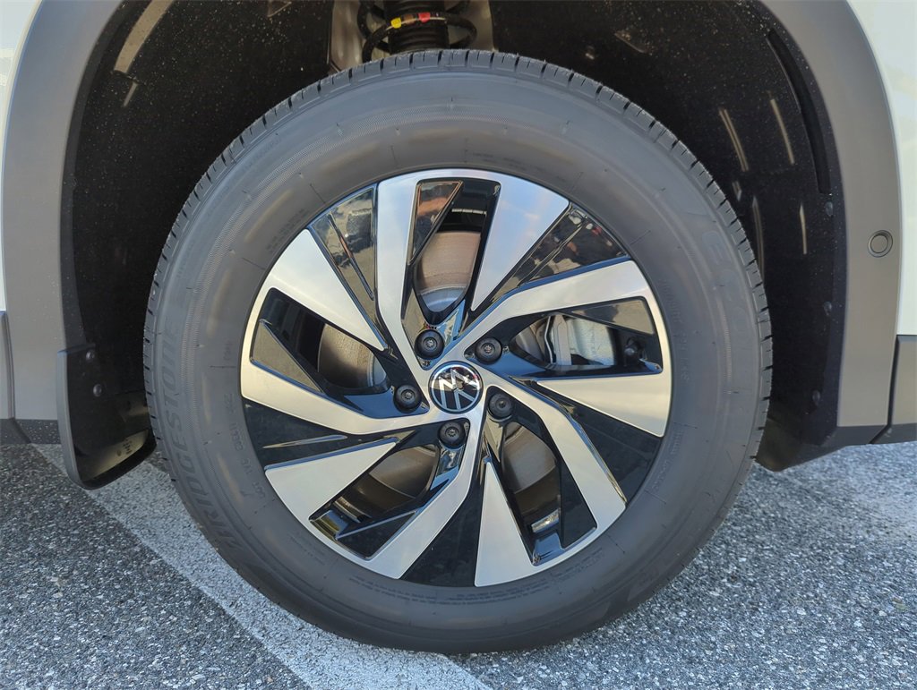 New 2026 Volkswagen Tiguan S image 42