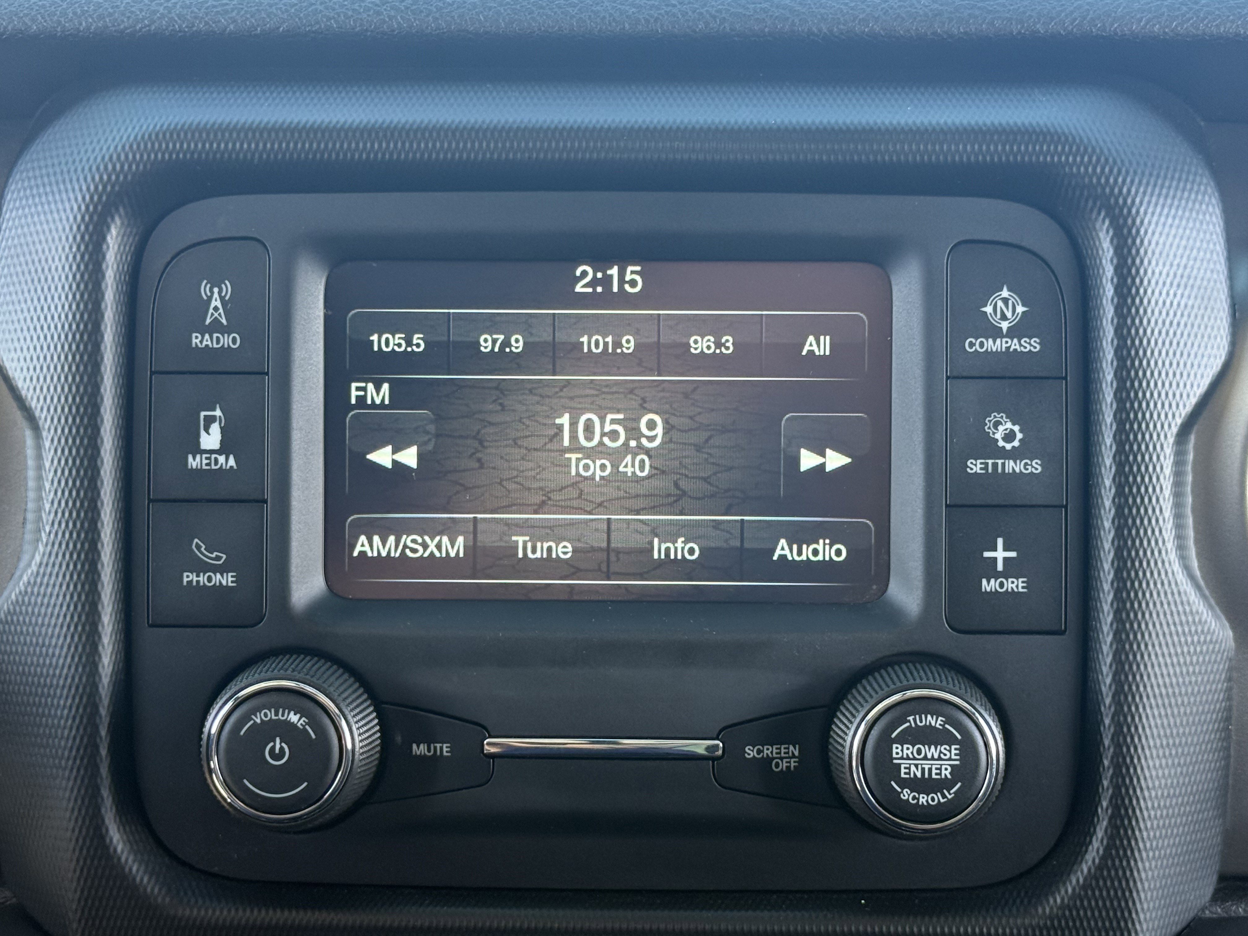 Used 2018 Jeep Wrangler Unlimited Sport image 22