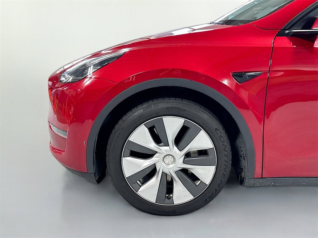 Used 2021 Tesla Model Y Long Range image 11
